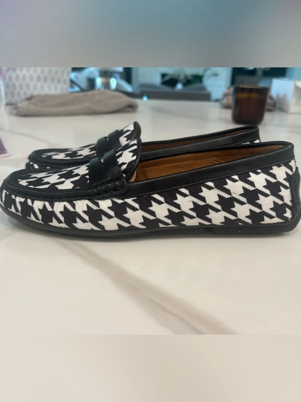 NEVER WORN- Women’s Flag LTD houndstooth textile moc loafers